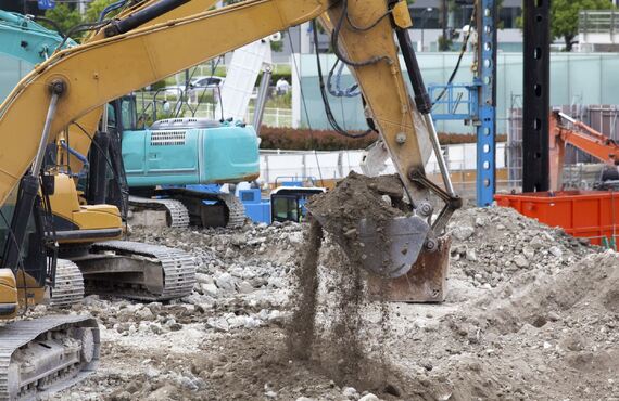 重機の整備に大阪府周辺でも対応 | 和歌山県の修理なら堀内建機