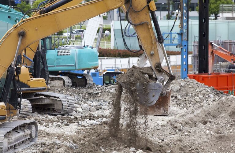 重機の整備に大阪府周辺でも対応 | 和歌山県の修理なら堀内建機